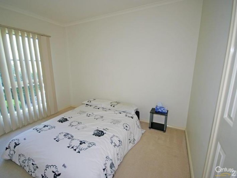 1/4 KATOOMBA STREET, Hampton East VIC 3188