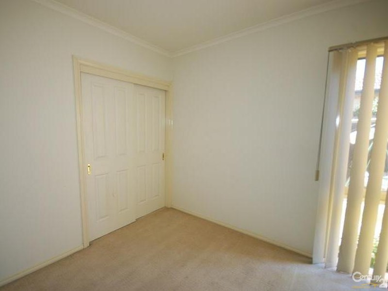 1/4 KATOOMBA STREET, Hampton East VIC 3188