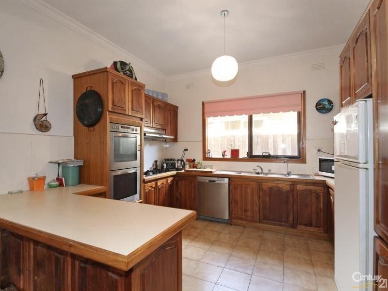 46 Lees Street, Mckinnon VIC 3204