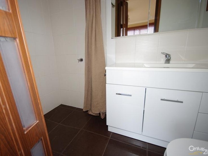 34 Sandleford Place, Dingley Village VIC 3172