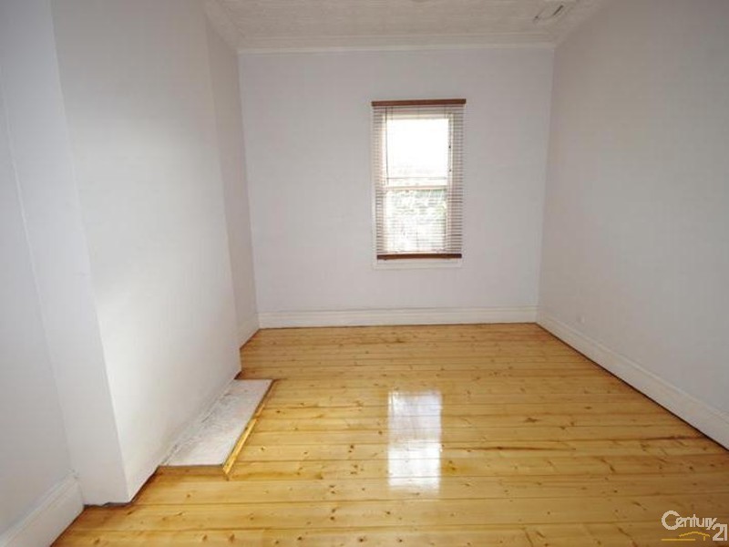 310 Hampton Street, Hampton VIC 3188