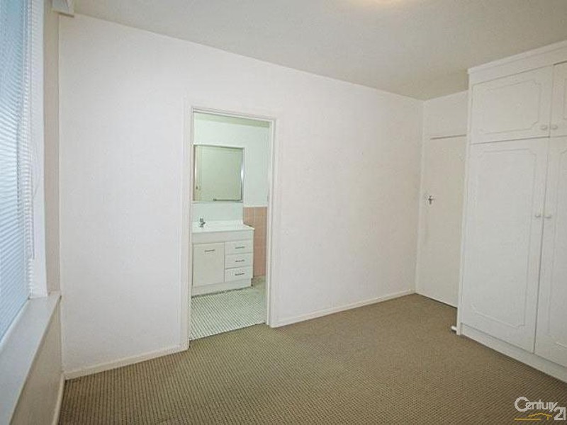 1/561 Glenhuntly Road, Elsternwick VIC 3185