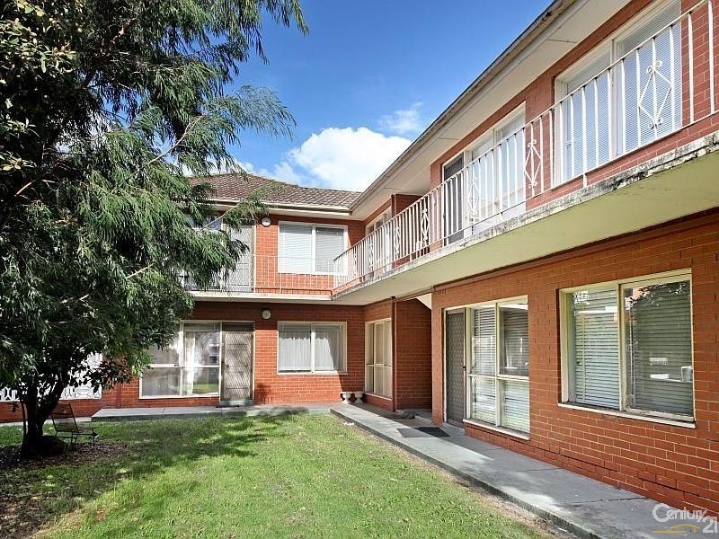 4/99 Neerim Road, Glen Huntly VIC 3163
