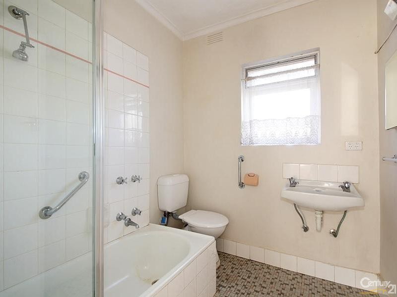 4/99 Neerim Road, Glen Huntly VIC 3163