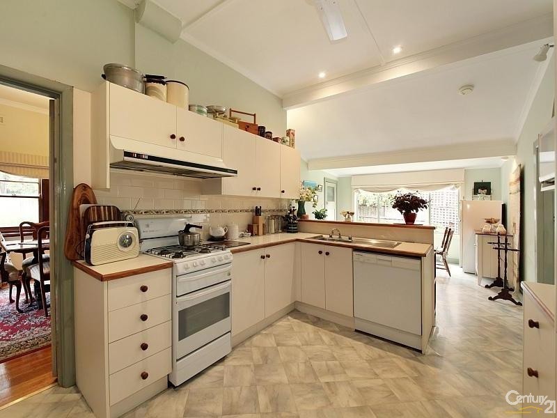 1/76 Hall Street, Ormond VIC 3204