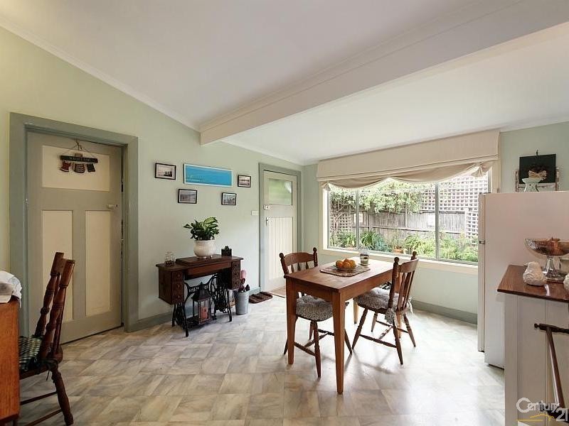 1/76 Hall Street, Ormond VIC 3204