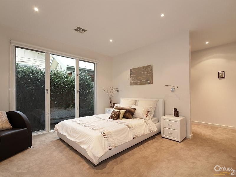 35A  Loranne Street, Bentleigh VIC 3204