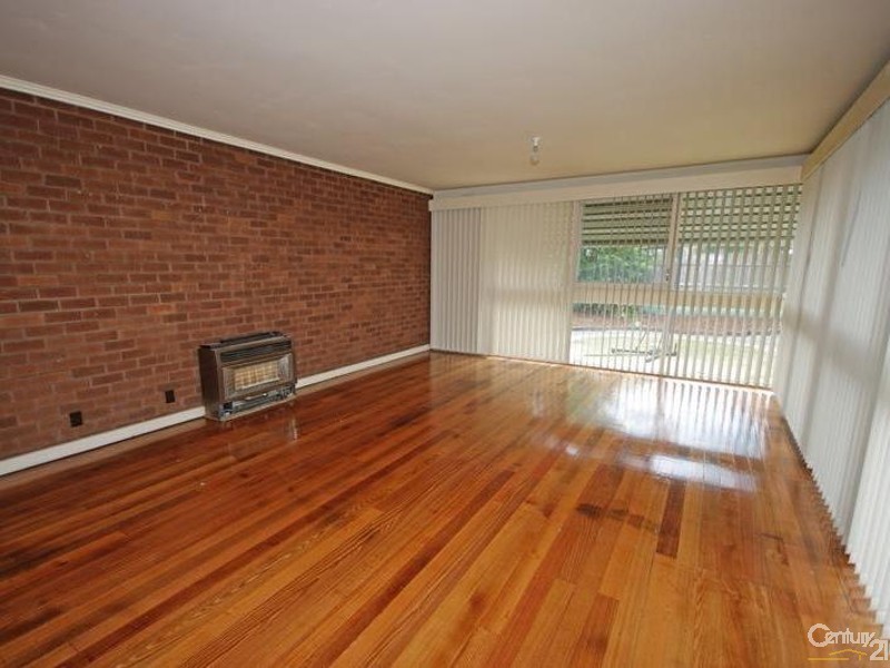 19 Tasman Road, Bentleigh East VIC 3165