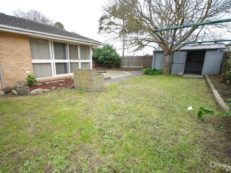 19 Tasman Road, Bentleigh East VIC 3165