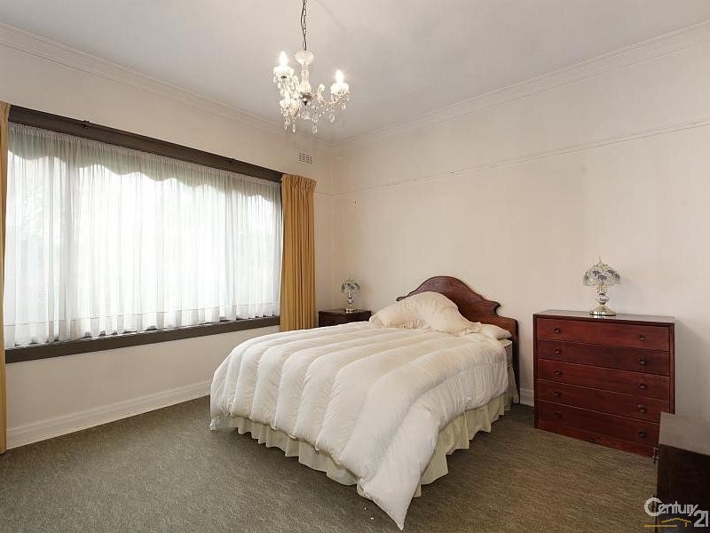 20 Brian Street, Bentleigh East VIC 3165