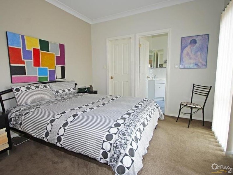 2/10  Tucker Road, Bentleigh VIC 3204
