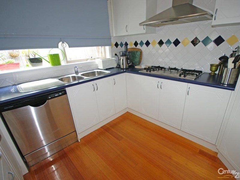 2/10  Tucker Road, Bentleigh VIC 3204