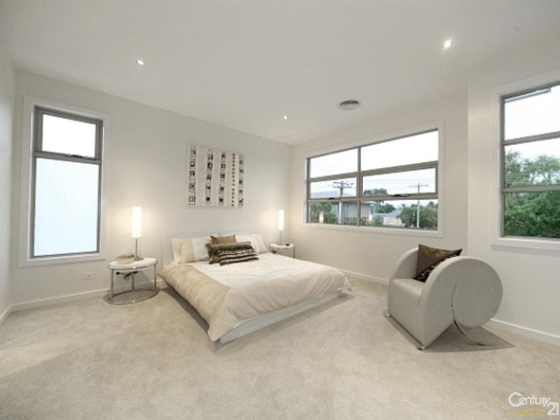 31B Seaview Avenue, Bentleigh VIC 3204