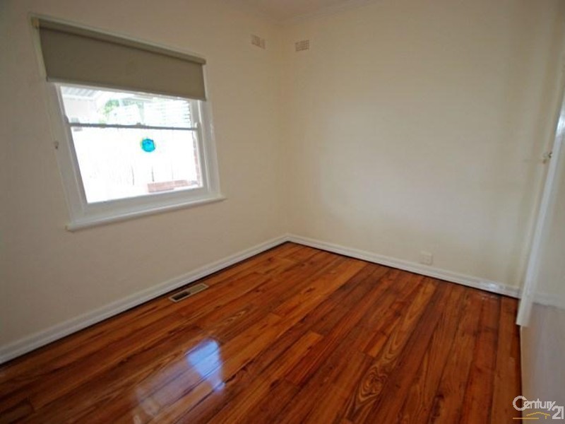 24 Dickens Street, Bentleigh VIC 3204