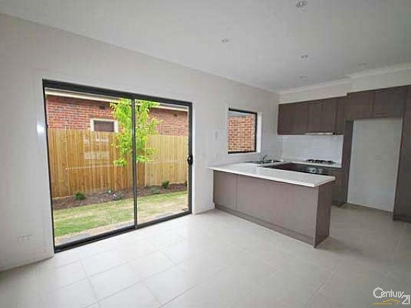 2/1 Barry Street, Bentleigh VIC 3204