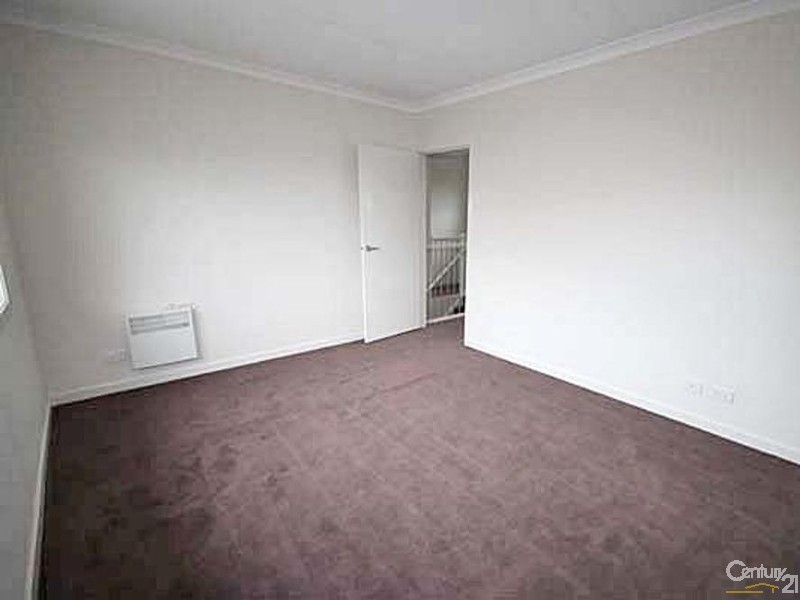 2/1 Barry Street, Bentleigh VIC 3204