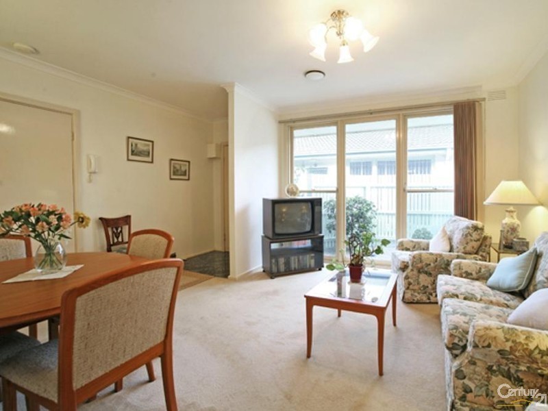 6/2 Elm Grove, Mckinnon VIC 3204