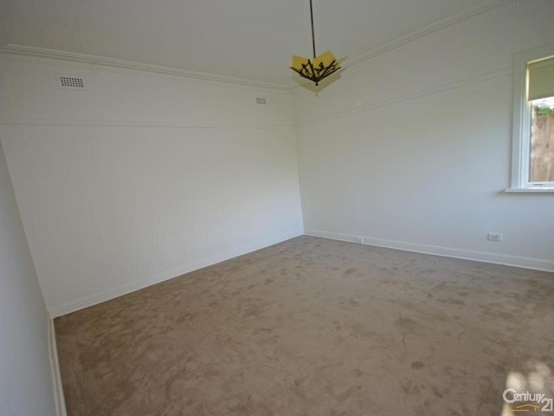 21 Rochford Street, Bentleigh East VIC 3165