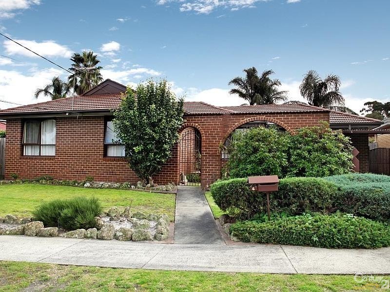 4 Minjah Court, Dingley Village VIC 3172