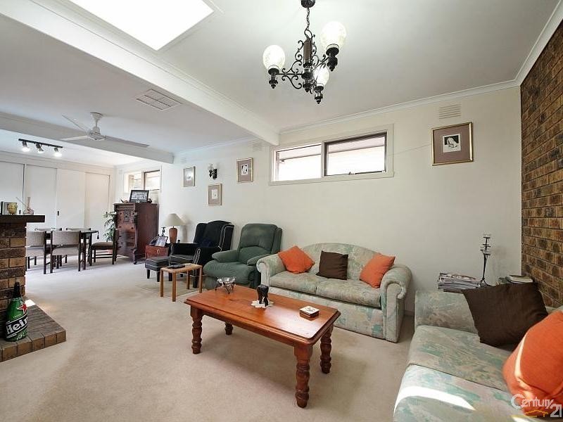4 Minjah Court, Dingley Village VIC 3172