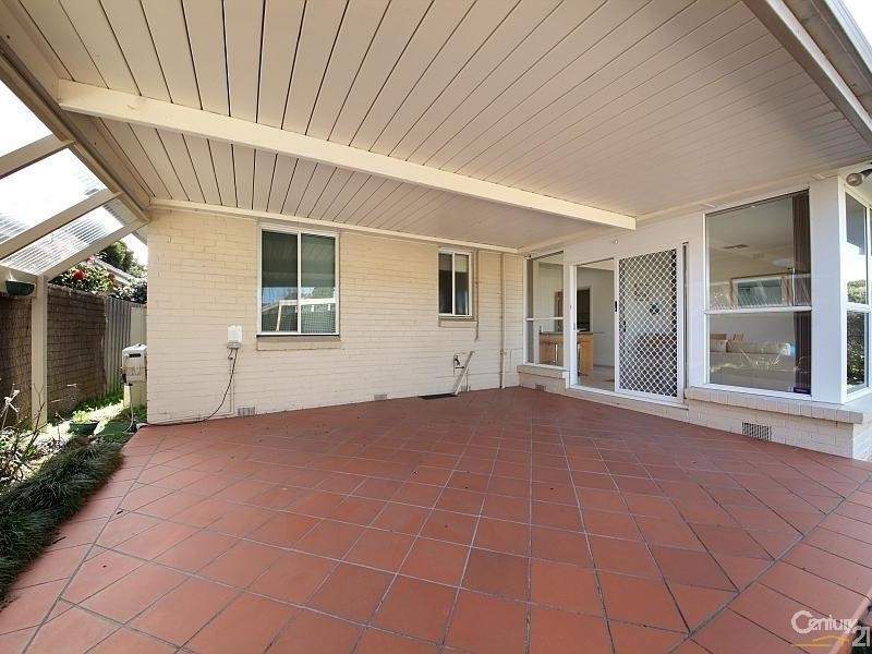 28 Hinkler Avenue, Bentleigh East VIC 3165