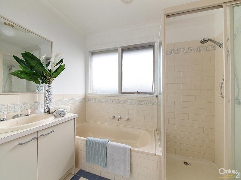 2/23 Jeffrey Street, Bentleigh VIC 3204