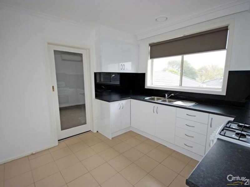 4/13 Gardeners Road, Bentleigh East VIC 3165