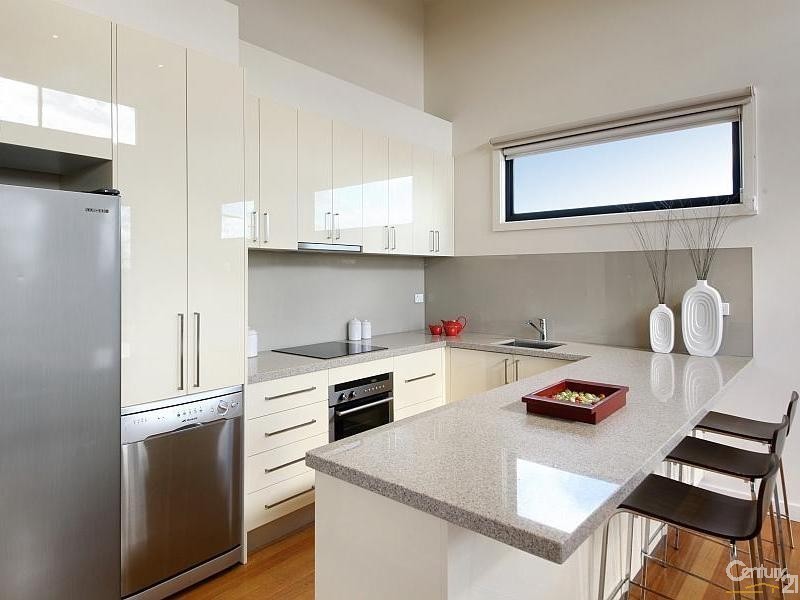 8 Nette Court, Moorabbin VIC 3189