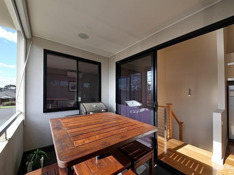 8 Nette Court, Moorabbin VIC 3189