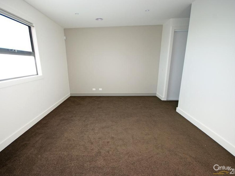 299A McKinnon Road, Mckinnon VIC 3204