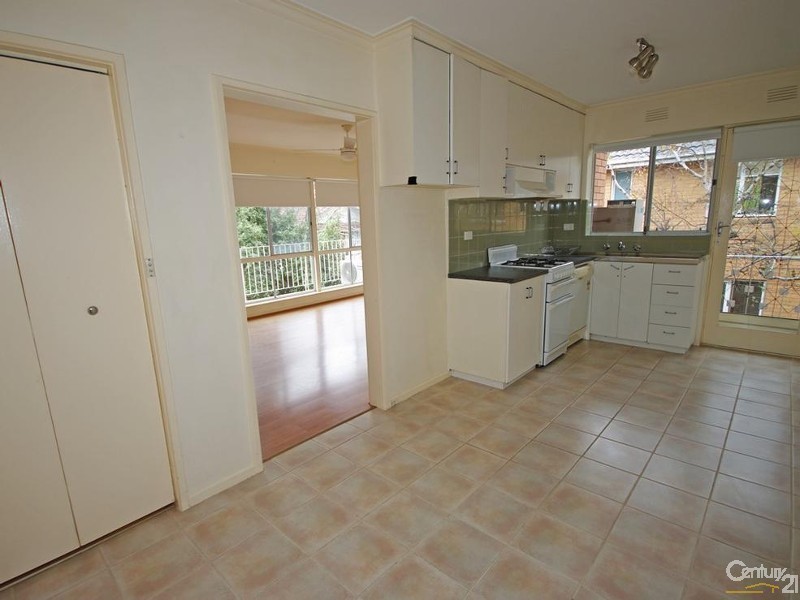 4/21 Tiuna Grove, Elwood VIC 3184