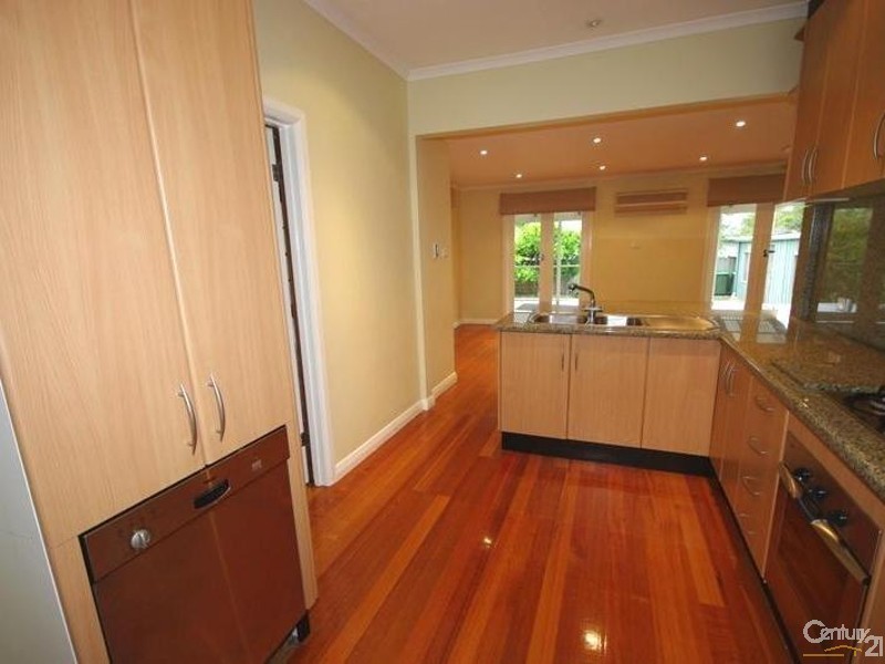 16 Cavalier Street, Bentleigh East VIC 3165