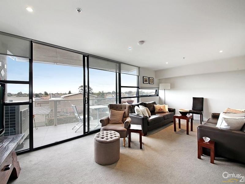 205/175 Kangaroo Road, Hughesdale VIC 3166