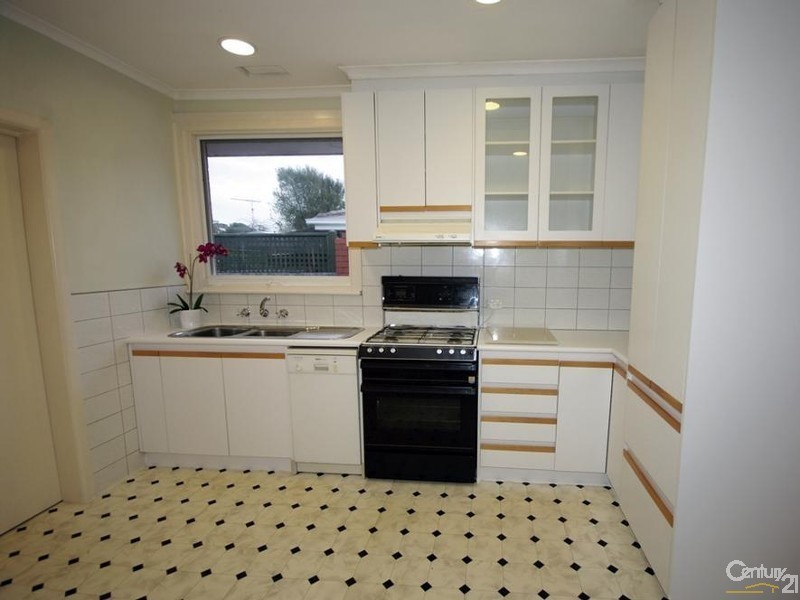 3/6 First Street, Black Rock VIC 3193