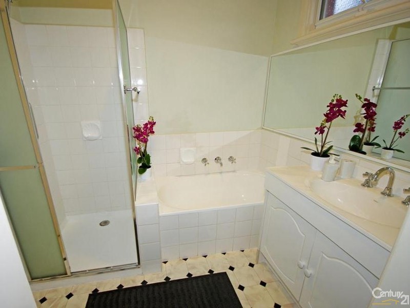 3/6 First Street, Black Rock VIC 3193