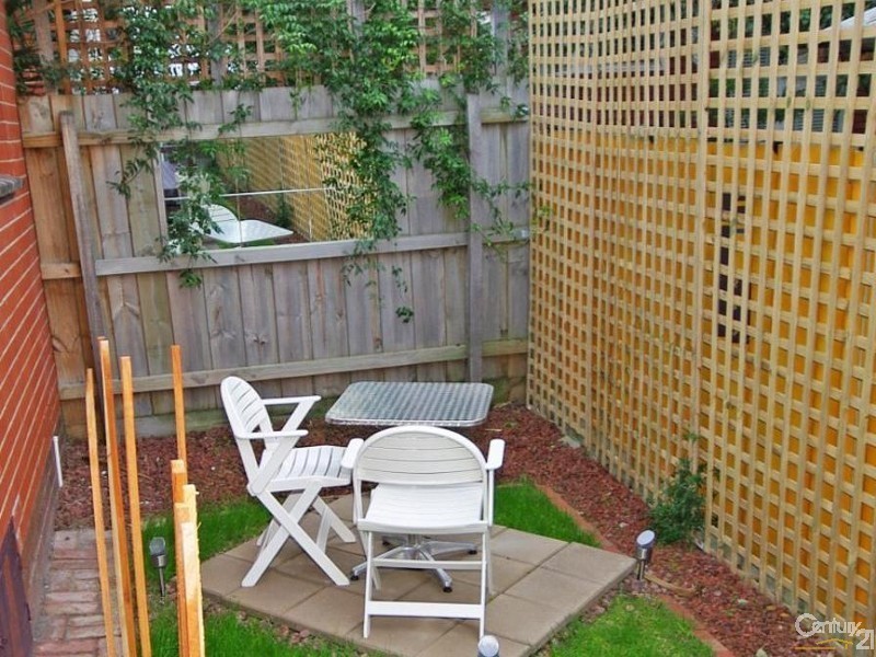 3/6 First Street, Black Rock VIC 3193