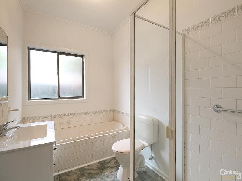 1/15 Latham Street, Bentleigh East VIC 3165