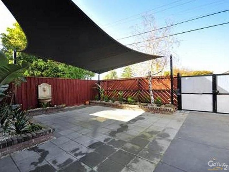 3/6 Brad Street, Bentleigh East VIC 3165