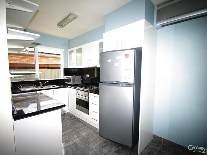 3/6 Brad Street, Bentleigh East VIC 3165