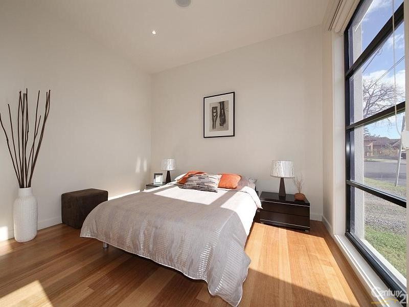8 Nette Court, Moorabbin VIC 3189