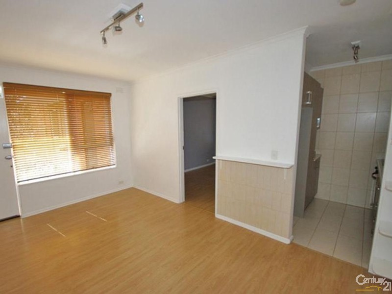 4/11 Shoobra Road, Elsternwick VIC 3185