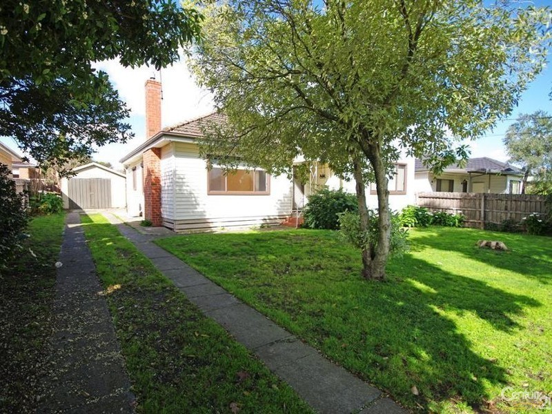 34 Glenbrook Avenue, Clayton VIC 3168