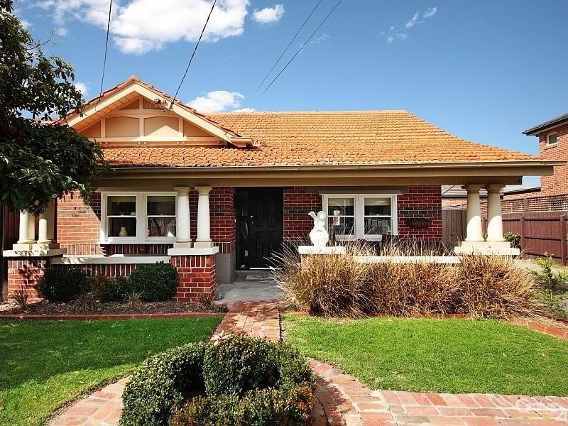 1/4 Whitmuir Road, Bentleigh VIC 3204