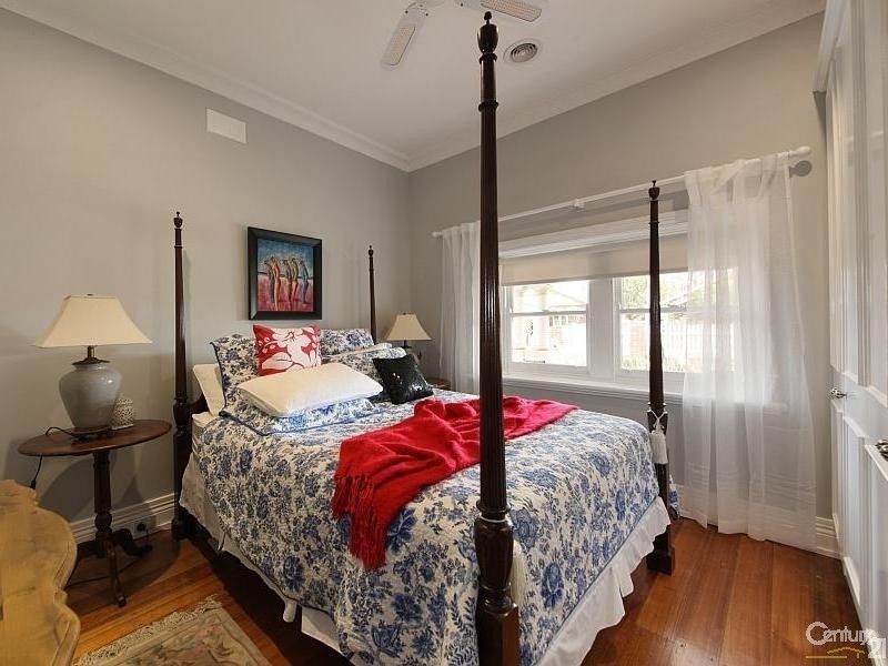 1/4 Whitmuir Road, Bentleigh VIC 3204