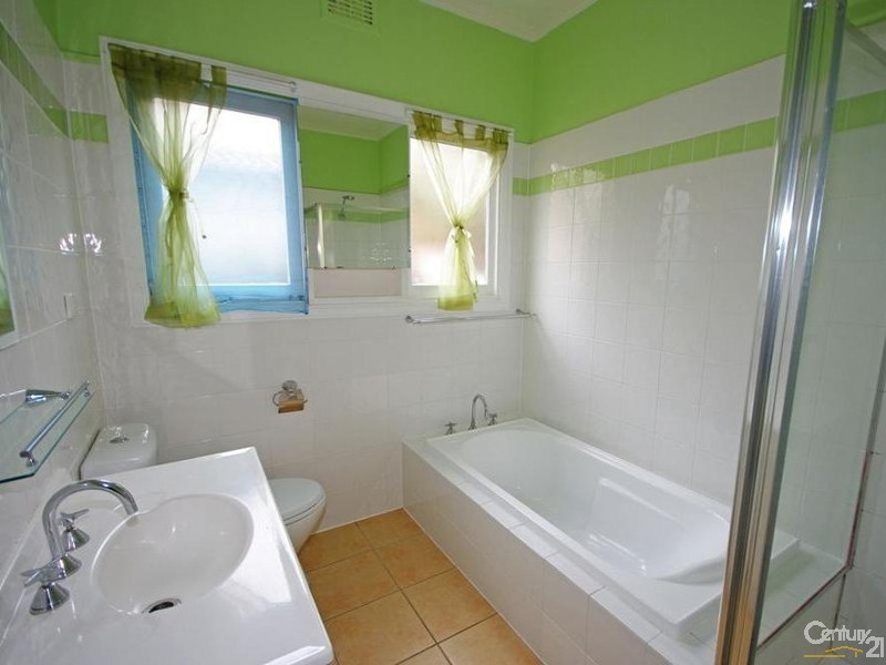 1062 North Road, Bentleigh East VIC 3165