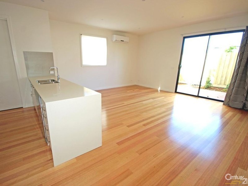 6/22 Station Avenue, Mckinnon VIC 3204