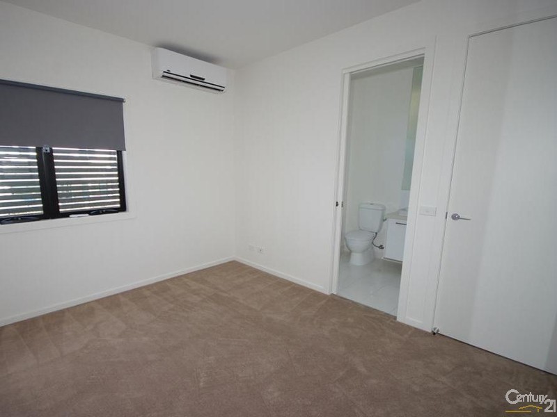 6/22 Station Avenue, Mckinnon VIC 3204