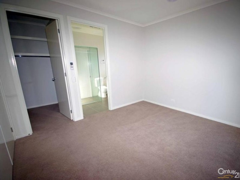 1/37 Anne Street, Mckinnon VIC 3204