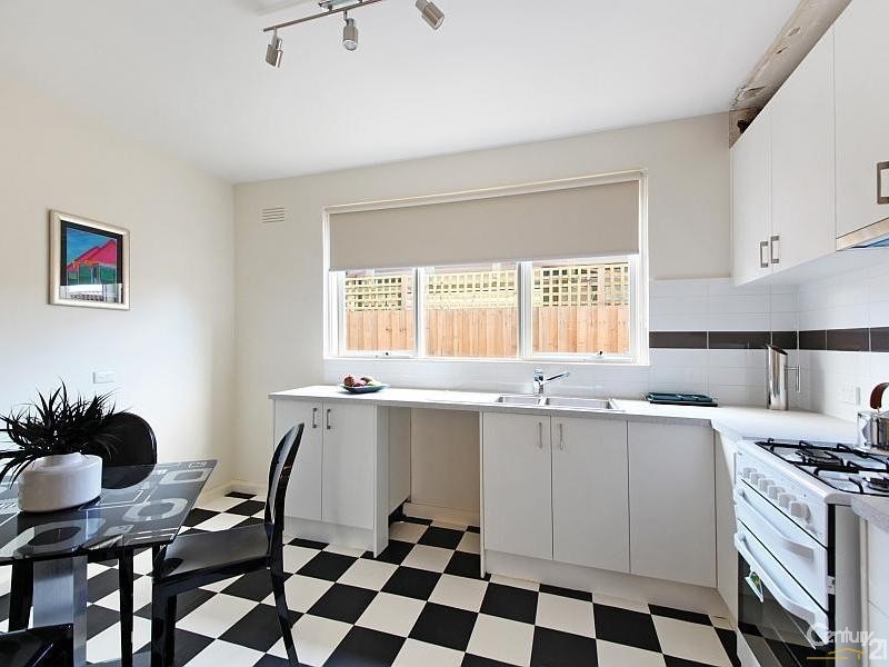 2/85 Nicholson Street, Bentleigh VIC 3204