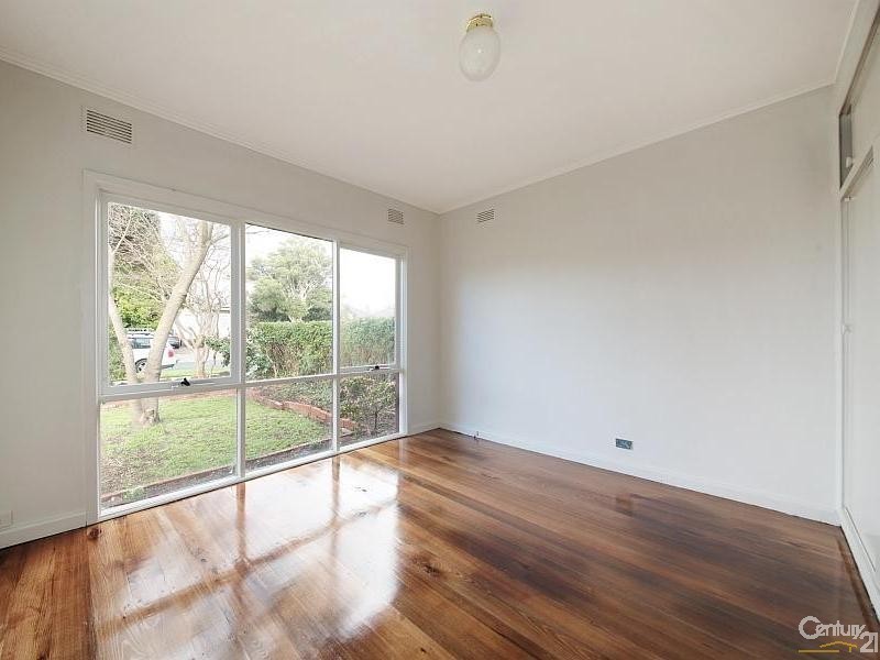 1/15 Latham Street, Bentleigh East VIC 3165